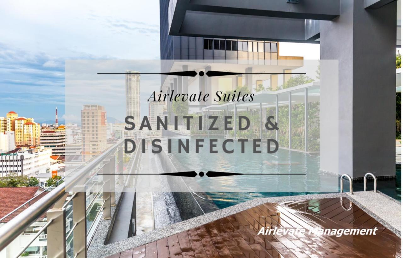 Tropicana 218 X Airlevate Suites George Town Buitenkant foto